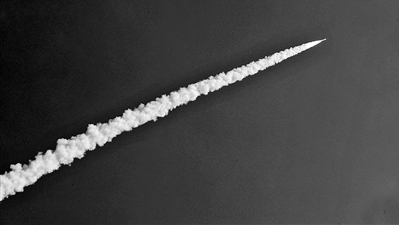 卡门线：从航空到航天的飞行边界