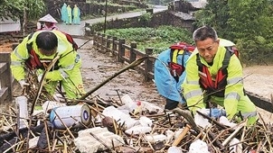 “兵王”加入老兵救援队