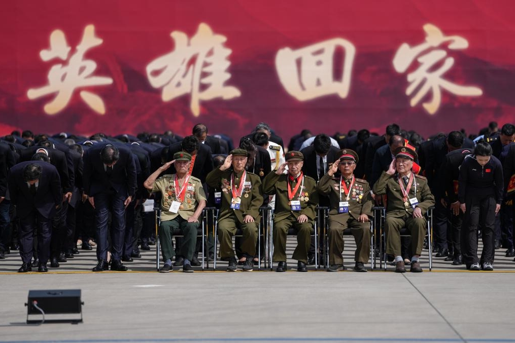 这些照片，每一张都写满了家国情怀