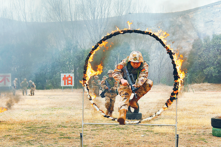 砀山县人武部组织民兵训练
